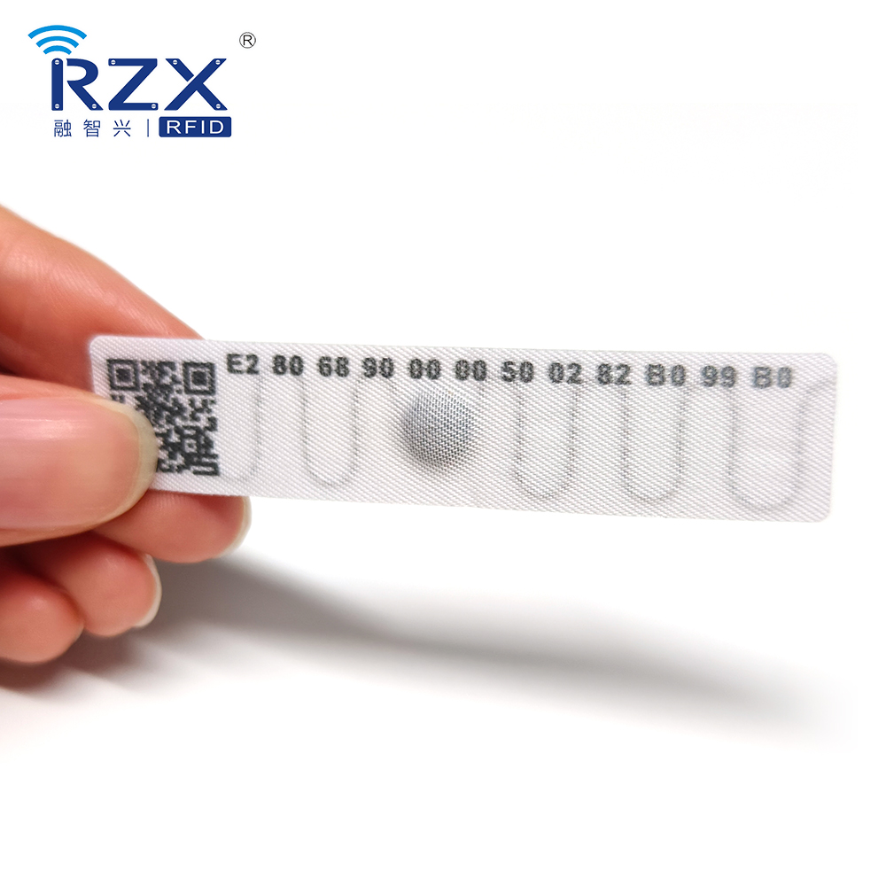 RFID洗衣標(biāo)簽（噴序列號(hào)、QR碼、帶背膠） (1).jpg