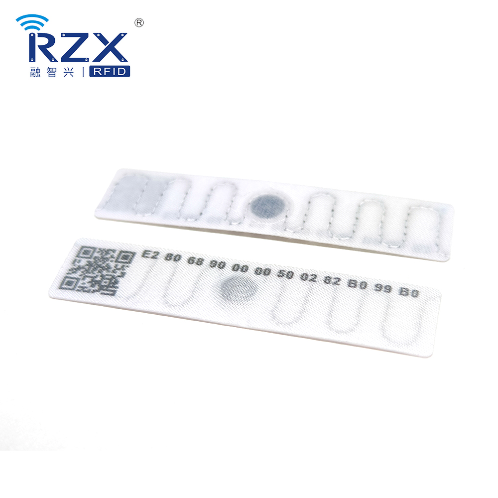 RFID洗衣標(biāo)簽（噴序列號(hào)、QR碼、帶背膠） (5).jpg